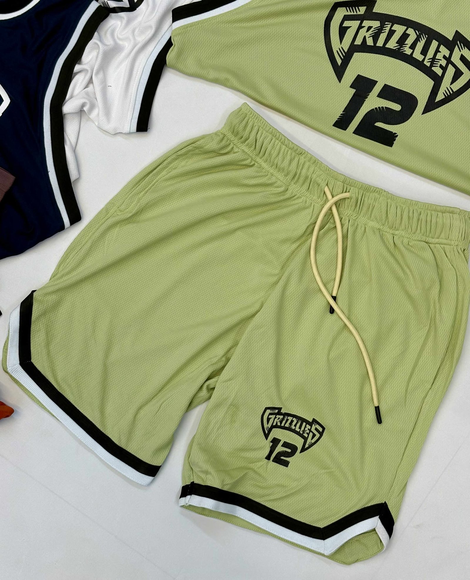 GRIZZLIES SHORTS