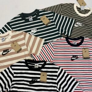 NIKE STRIPE TSHIRT