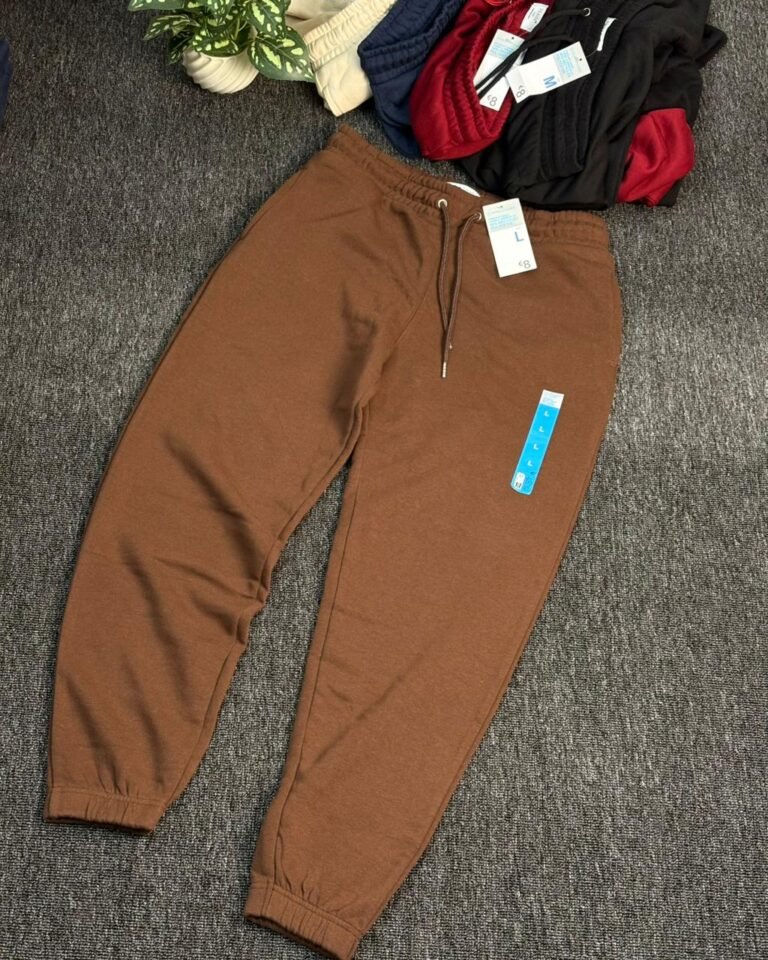 03c1fa9b-373d-4e90-8a28-74a606cd5278