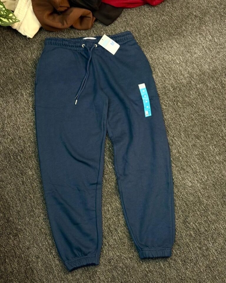 37e10733-aeaf-4c8f-8b2a-545b66eba718