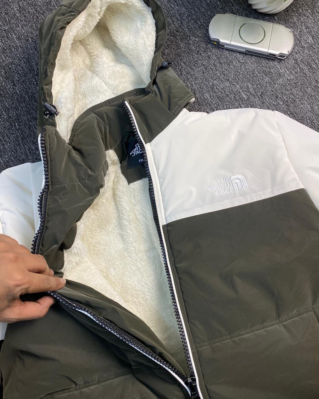 NORTHFACE JACKET - Image 11